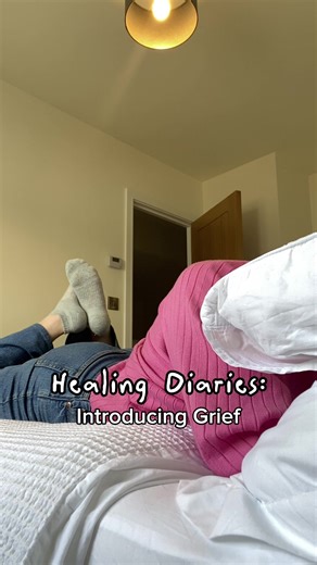 Healing Diaries: Understanding and Processing Grief