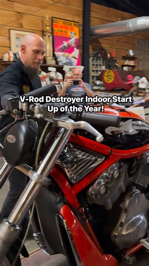 Starting Up the fastest bike Harley ever made! | CycleDrag