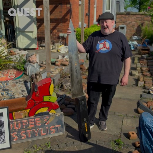 Inside Johnny Vegas' life-long antique collection 🤩 #JohnnyVegasLittleShopOfAntiques | Quest