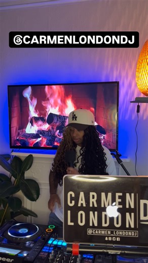 Carmen London DJ 🇯🇲🇬🇧🔊 | Follow Me On TIKTOK! @ CARMENLONDONDJ 🫶🏽🎥🔥 #carmenlondon | Instagram