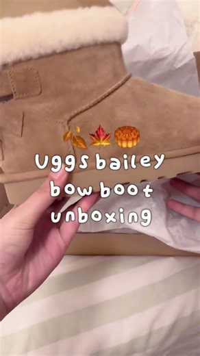 🍂🎃🥮 Cutest autumn shoes | Unboxing my new Bailey Bow ugg boots 💗