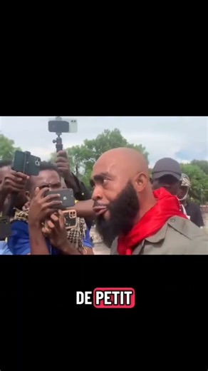 Muscadin prèsidente Haití 🇭🇹 #duet #duo #funny