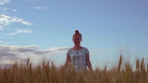 Happy Girl Smile On Her Face Stock Footage Video (100% Royalty-free) 1013704013 | Shutterstock