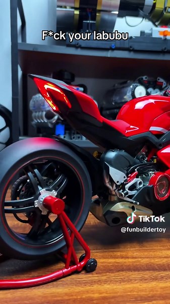 Exclusive 45% OFF Ducati Motorcycle Toys