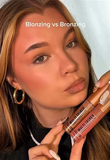 Team Blonzing or Bronzing? Try both looks with Multi-Tasker Turbocharged Glow ⚡ @Ur fav creator ig:paulablushee wears shades Rosy Rebel Bougie Girl for the ultimate sculpted glow. #RimmelLondon #LiveLifeLoud #TurbochargedGlow