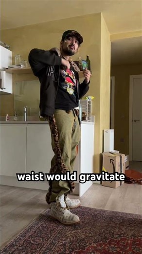 Day 10 of running my clothing brand #rabiunldn #leopardprint #ukstreetwear #undergroundfashion