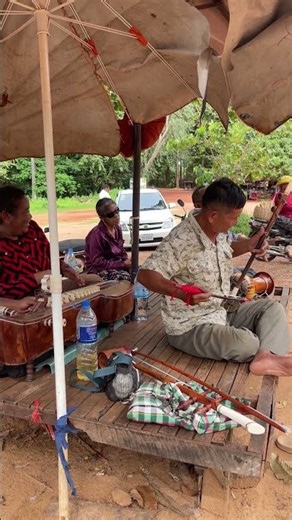 Cambodian traditional music