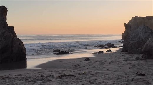 Priscilla Ricart on Instagram: "New Youtube video is live! Behind the scenes of a photoshoot day in Malibu 🩷 all raw clips no editing🙌🏼 haha"