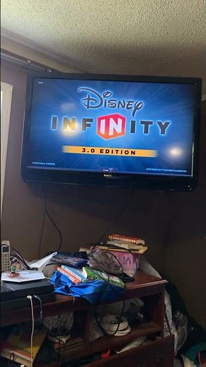 How to plug in a Disney infinity base (My version)