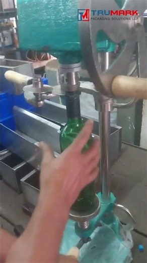 Manual ROPP Capping Machine for Glass & Plastic Bottles ,Wine, Pharma