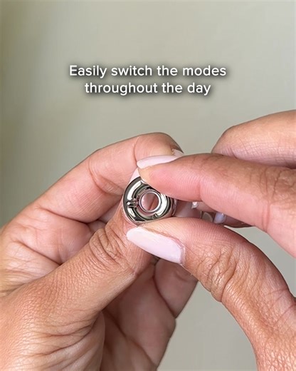 Loop Switch™ 2 earplugs give you flexible noise control, taking you from AM to PM, no matter what life throws at you:  1 earplug, 3 acoustic modes 魯 Rotating dial takes you from situation to situation ☁️ Silicone ear tips mean all-day comfort  Certified hearing protection Shop now and try with 100-day free returns. | Loop | Facebook