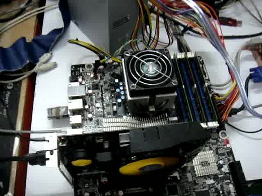 英特尔DX58OG主板 1366针 搭配L5639 6核CPU 支持超频 USB3.0 SATA3.