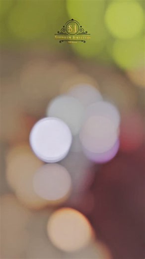 Shubham Jewellers Rehti on Instagram: "Chandi ka kada, classy look ka wada ✨ 👉 Plain pasand hai ya design wala? Comment karo 👇 Order Now: 📲 WhatsApp: 6263-123-472 🌐 Website: jewelyaari.com #SilverKada #925Silver #MensJewellery #DailyWearSilver"