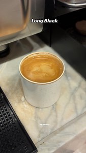 Americano vs Long Black Detailed Explanation: 🤔 Although Americano and Long Black use the same ingredients (espresso hot water), the order of preparation creates a noticeable difference in flavor, texture, and crema. Americano Preparation • Pull double shots of espresso first • Add hot water afterward (around 90–95°C) In the cup • Crema: • Breaks down when hot water is added • Very thin or almost gone • Body: • Light and smooth • Similar to filter coffee • Flavor: • Mild and balanced • Less int