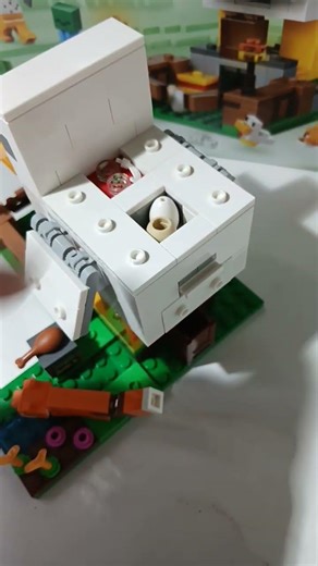 Lego Minecraft chicken farm built #shortfeed #lego #subscribe #minecraft #short #trending