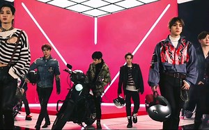 【1080P+60帧】EXO-《TEMPO》MV