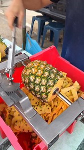 900K views · 21K reactions | This Genius Pineapple Machine Cuts Like a Pro! KSL City Mall in Johor Bahru https://maps.app.goo.gl/HFVJ222TiBbjHeKV7 #pineapple #fruit #fyp | Travelicious | Facebook