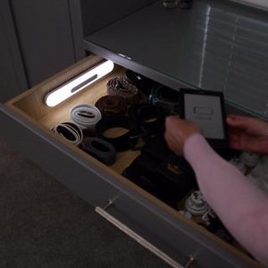 47K views · 88 reactions | Whether it’s under cabinets, in closets, or any other dark corners, Bright Bar provides a convenient and efficient lighting solution!  It's clever cable-free design and magnetic base means there’s no drilling, tools or expensive electricians required – just hang up and light!  Take a look! 朗 | Must Have Ideas UK | Facebook