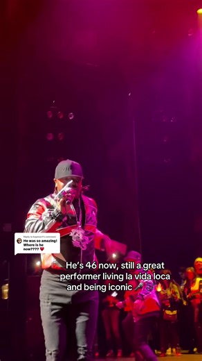 Sisqo's Iconic Live Performance of The Thong Song