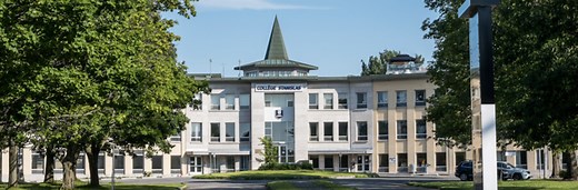 École internationale à Québec - Maternelle 3 ans à la secondaire 5 - Collège Stanislas