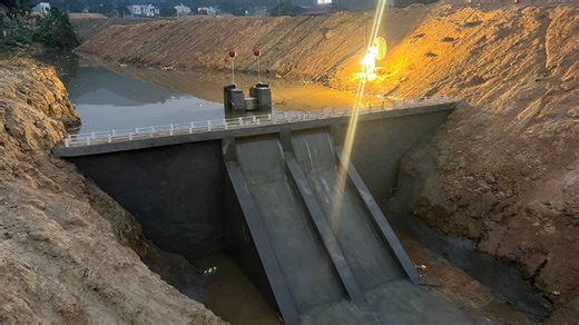 131K views · 1.5K reactions | #MiniConstruction #ScienceProject #construction #dam #Mini #Hydroelectric #building mini hydroelectric dam Great, thank you all for watching my video. Please click subscribe to the channel . Thanks | Construction General | Facebook