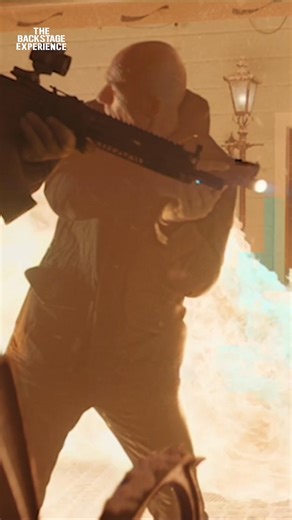 Ana de Armas breaks down the epic flamethrower scene in ‘From the World of John Wick: Ballerina’ Full interview on youtube! Follow us👉 The Backstage Experience #johnwick #ballerina #anadearmas #interview | The Backstage Experience
