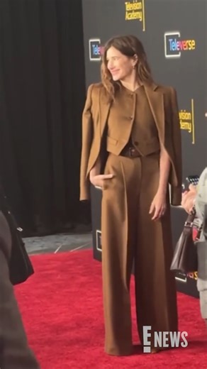 Kathryn Hahn has us bewitched