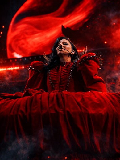 Lady Gaga's Epic Bloody Mary Performance in Paris