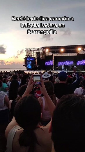 Beelé Dedica Canción a Isabella Ladera en Barranquilla
