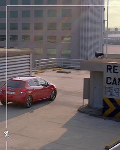 Con el #Peugeot208 Active Pack Puretech, la ciudad a la que vayas, podrá estar en tus manos. Ven por él a cualquiera de nuestros concesionarios y comienza a disfrutar su tecnología. | Peugeot