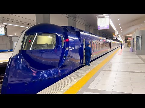 Riding Japan’s Airport Express SUPER SEAT 🚄 Nankai Rapi:t