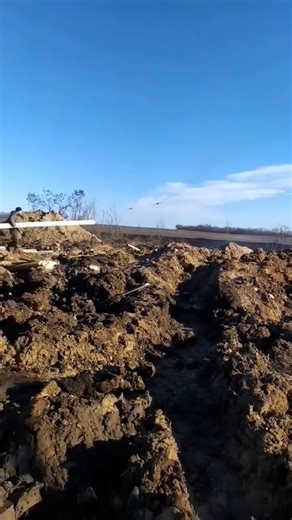 🇷🇺 Su-25 in action #su25 #fighterjet #attackaircraft #militaryaviation #russianjet #aviationlovers #jetfighters #combataircraft | Sukhoi Aviation