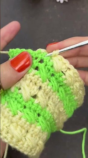 Super easy crochet blanket pattern for beginners