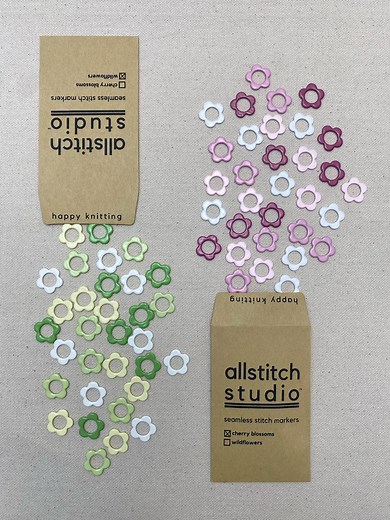 Large Flower Stitch Markers for Knitting Needles - Set of 32 Seamless Rings - Etsy