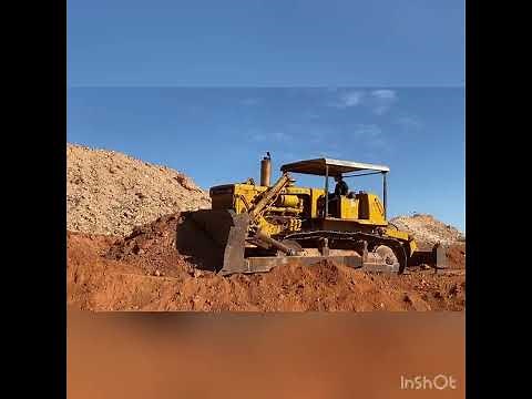 Misfits first open cut mine after fixing the old bulldozer