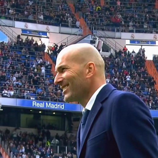 khoảnh khắc Zidane và Ronaldo ở mùa giải đầu tiên hợp tác | BLV GIÀNG A PHÒ