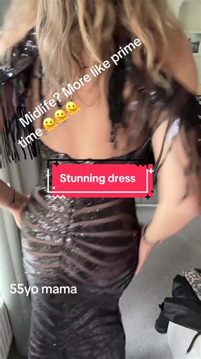 Embracing Life After 50: Stunning Dress Inspiration