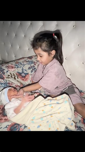 #armanmalik #kritikamalik #payalmalik #malikvlogs #shorts #malikkids #short video #shortsfeed #viral