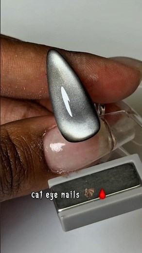 How to do CAT EYE NAILS ✨🥀 #nailart #nailtutorial #cateyenails #halloweennails #shorts #gelx #nails