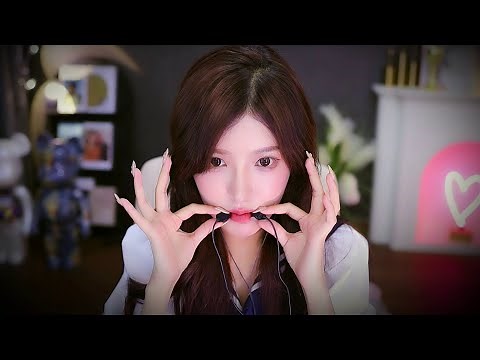 ASMR Eating Mic 😋