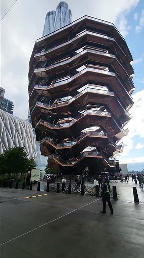 🇺🇸 The Vessel at Hudson Yards: NYC's Unique Landmark!