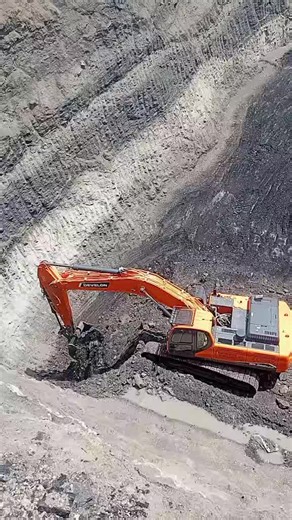Discovering Inclined Coal Deposits: Mining Methods