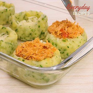 36K views · 620 reactions | To get out of the routine, I make this potato and chicken recipe, it's easy and everyone loves it | Everyday Recipes | Facebook