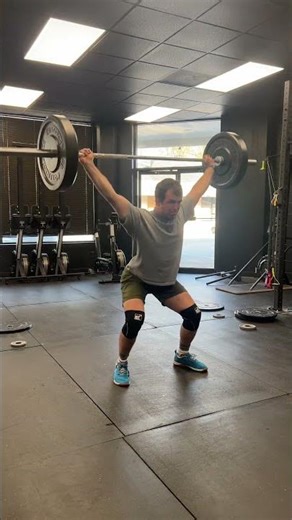 Snatch complex at 135 pounds #crossfit one snatch pull + single hang power snatch with 61 kilos oly