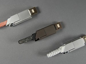 26K views · 49 reactions | 充電は任せろ！ 1本で6通りの充電ができるケーブル「UniCharge Cable」...