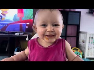 Cute Baby Eating Dinner 🍽️ Mommy Spoon Feeding Baby | Adorable Reactions