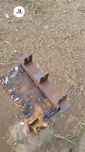 Best tool making....#tooltips #tooltour #Toolcraft #diy #ironcutting #cutting #reelsviral #reelsfb #machinery #machine #construction #heavyequipment #equipment #heavymachinery #engineering #manufacturing #excavator #agriculture #construction #equipment #industrial #industry #farming #technology #toolsofTitans | Toolsway