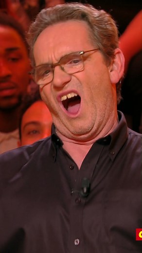 1.6M views · 24K reactions | La blague du fermier qui reçoit une nouvelle machine à traire #blague #humour #rire #cyrilhanouna #TPMP | Le Zap Du Poste | Facebook