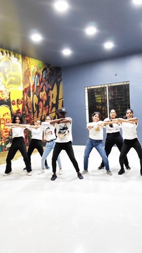 Abhishek Pall Dancer on Instagram: "Gasolina 🖤🤤 #viral #video #explore #dance #dancechallenge #dancehall #dance #dancer #explorepage #exploremore #view #views #viewbug #like #instalike #liker #likers #comment #comment #gasolina #gasolina #trending #trendingreels #trendingsongs"