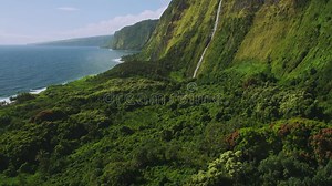 Flying Over Laupahoehoe Nui Mountains Waterfall in the Kohala Forest Reserve on the Big Island of Hawai Stock Footage - Video of blue, peaceful: 182697568